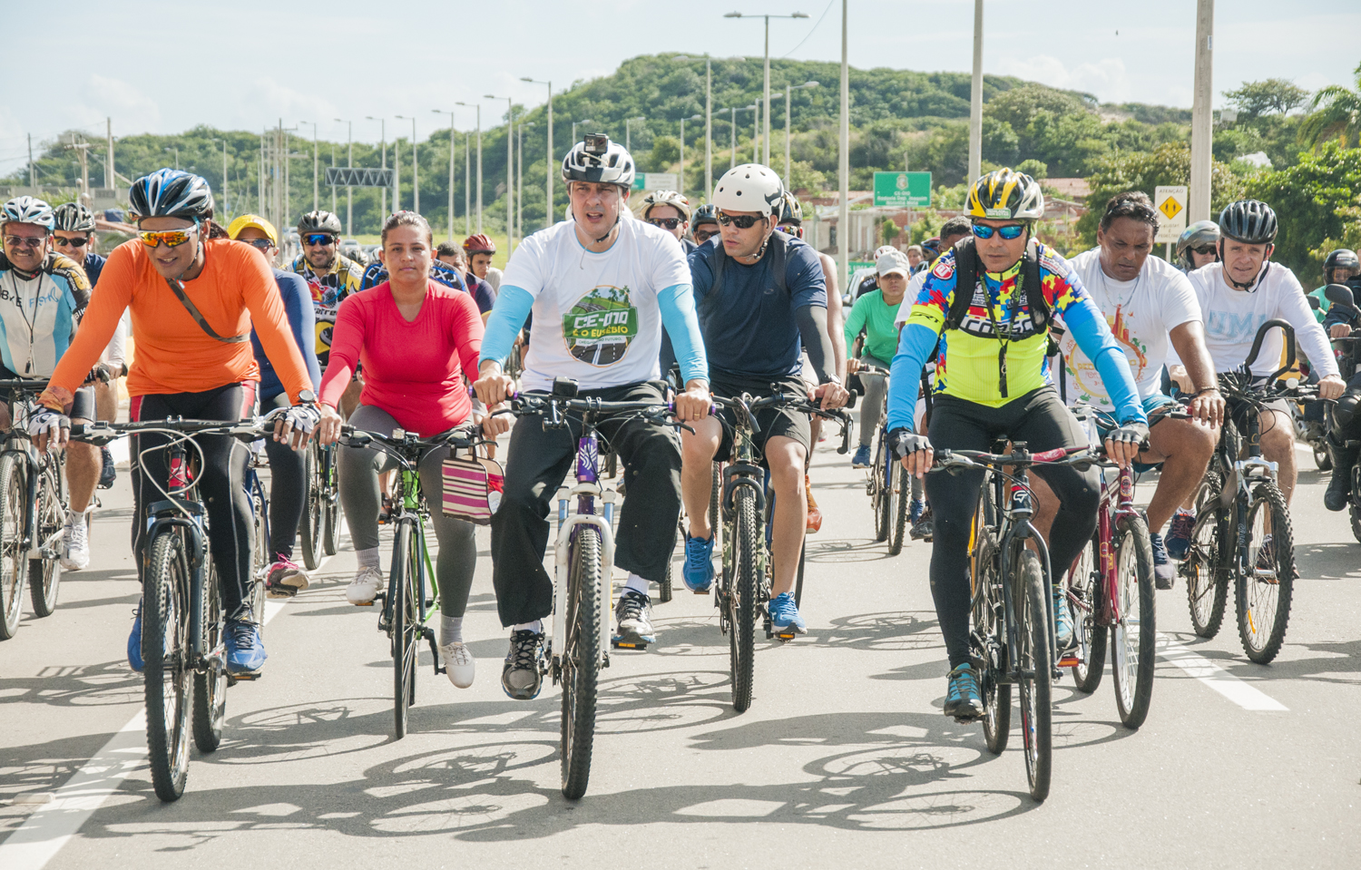 Inauguração da CE-010 é comemorada com passeio ciclístico
